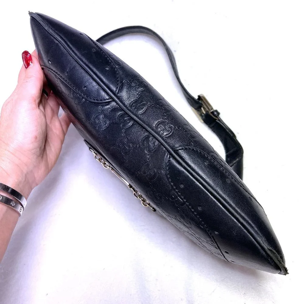 Auc GUCCI Guccissima Leather Punch Hobo Black